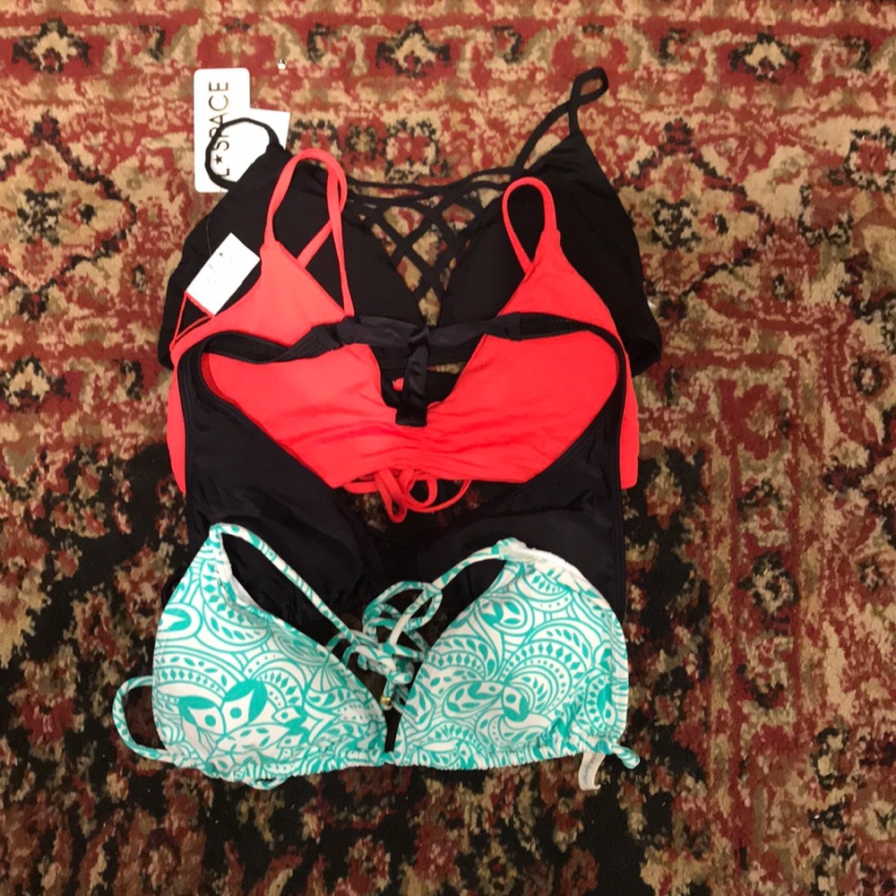 Assorted swimsuit separates size large